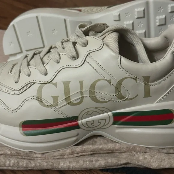 *SOLD*Gucci Rhyton Sneakers - Picture 6 of 11